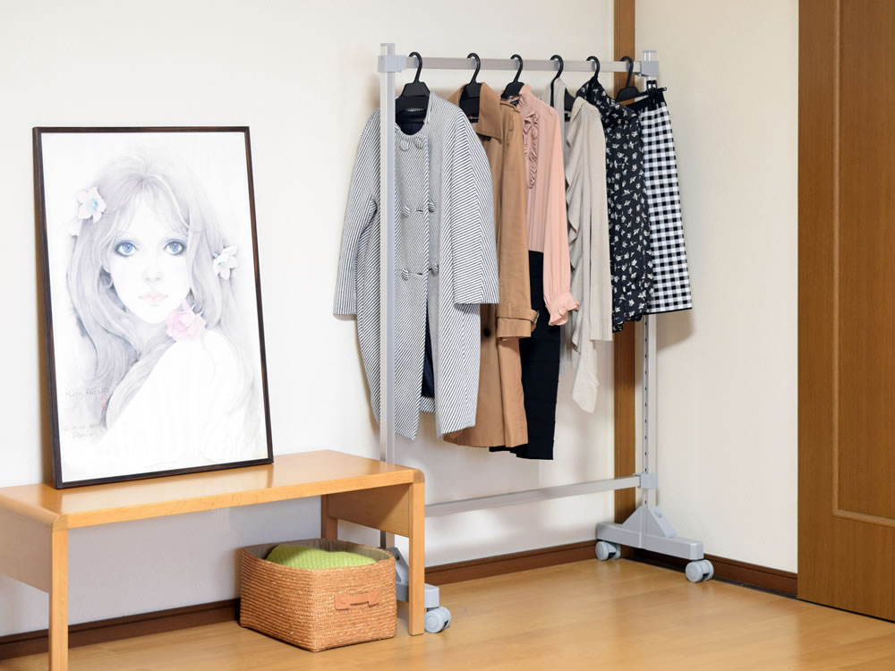 Mr.Alumanのハンガーラックですっきり衣類収納